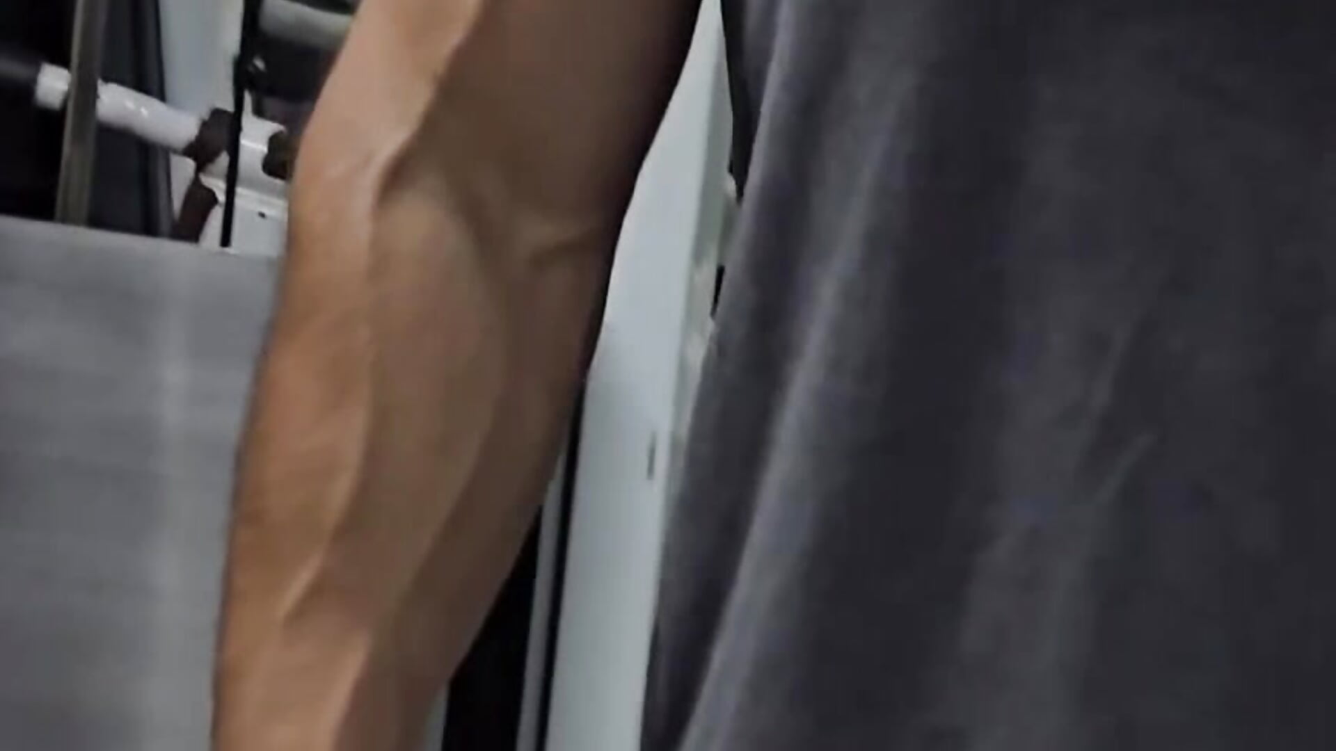 veins - video by jacobmuscle4u cam model