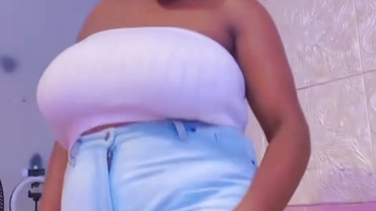 WhatsApp Video 2025-07-29 at 16,10,44 - video di Rubby4Daddy modella di cam