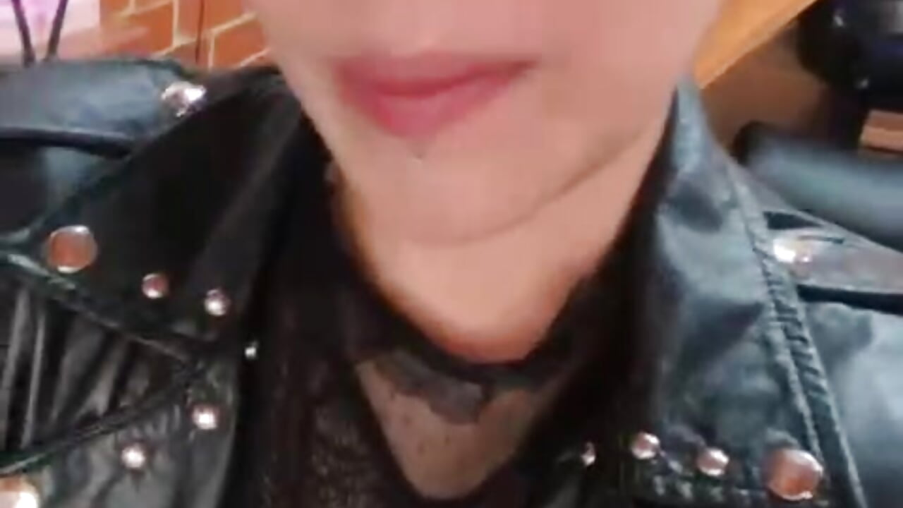 Me🥰 - video by alejandra_prk26 cam model