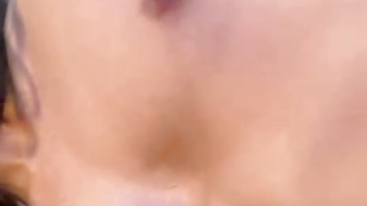 🍑 - video by Dereck_Manson cam model