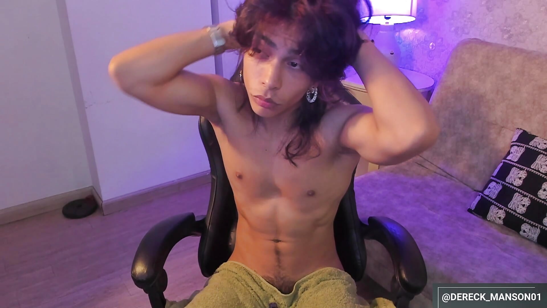 😏 - video by Dereck_Manson cam model