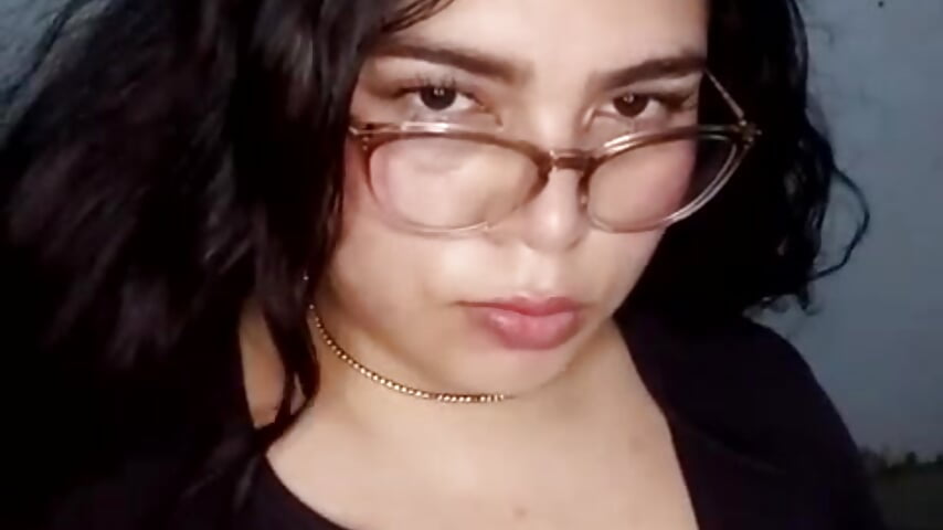 [23 Aug 13:03] Public Show – video od webkamerové modelky Diamily