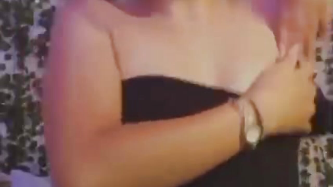 1000252180.mp4 - video by minnie_cake cam model