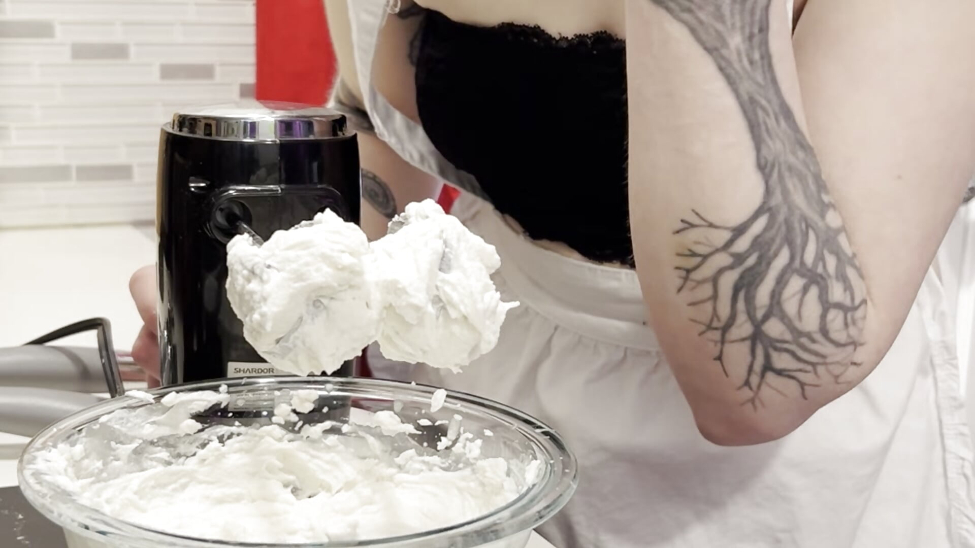 bake a cake with me! - video by goddessannafoxx cam model