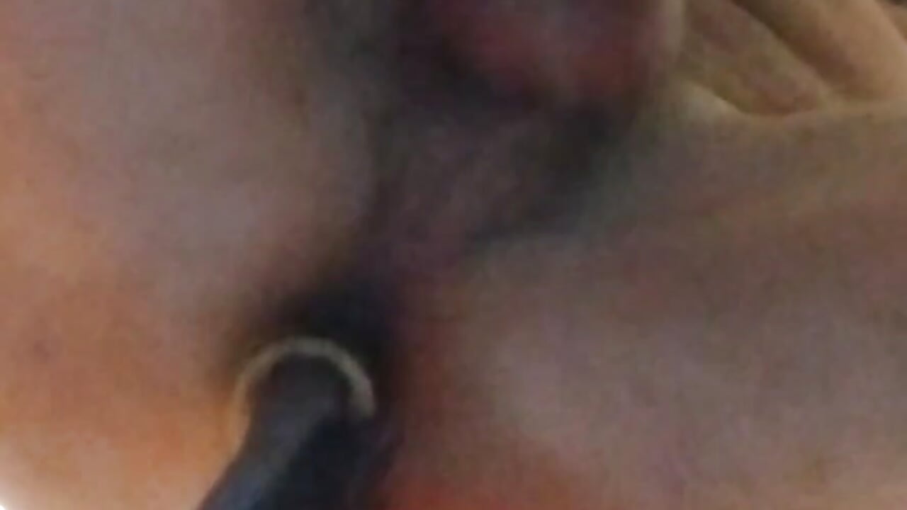 Trying to milk myself - video by gghhggssyi cam model