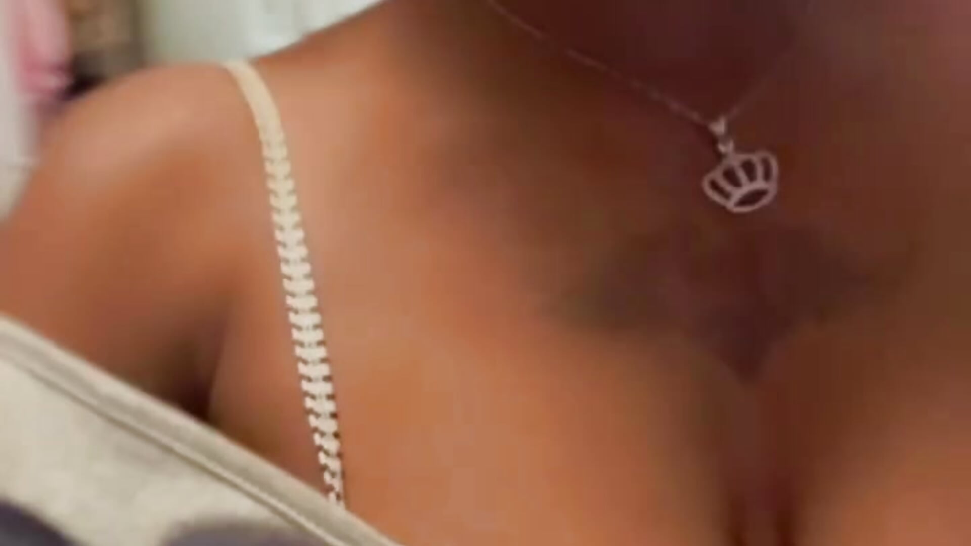 🫣 - video by ToyBox96 cam model