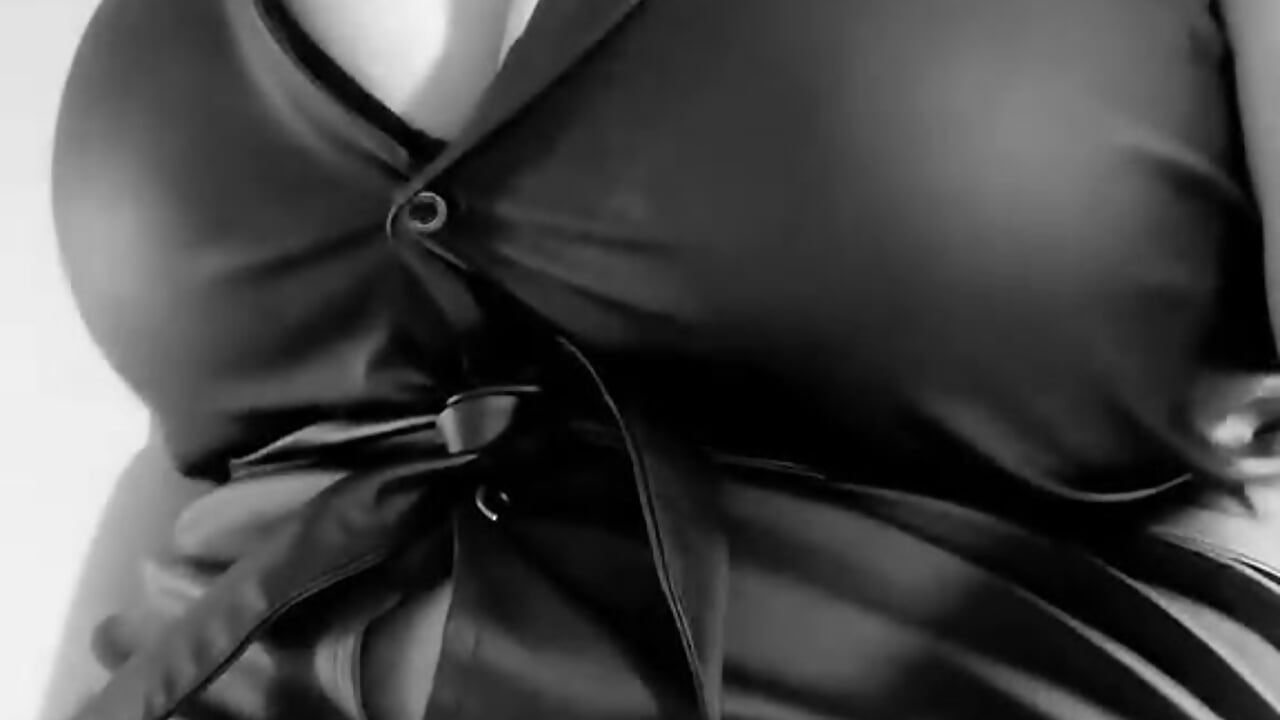 WhatsApp Video 2026-07-28 at 10.01.51 PM.mp4 - video by IsabellaHot01 cam model