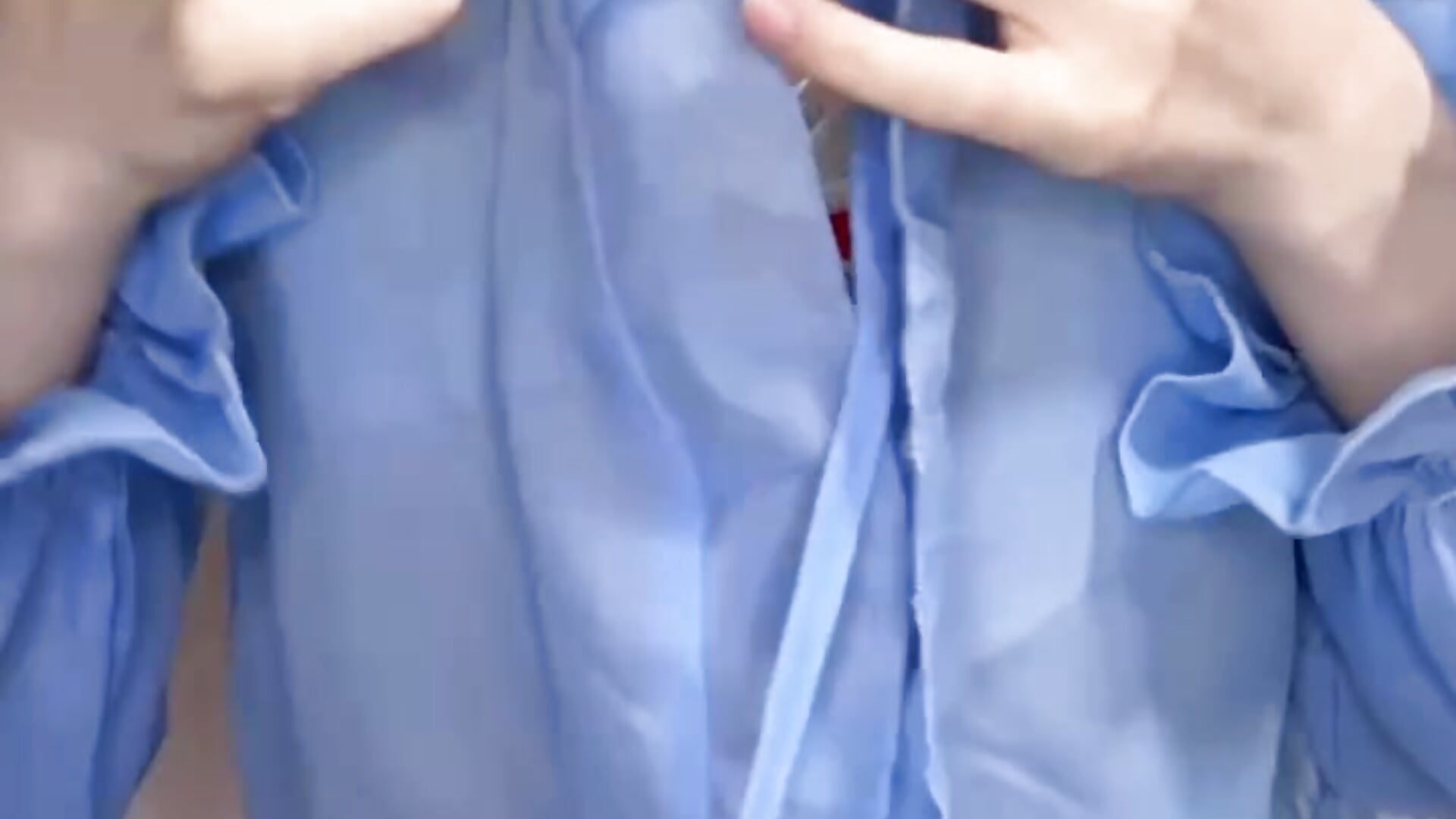 Dressing up ;) - video di WeiSusi modella di cam