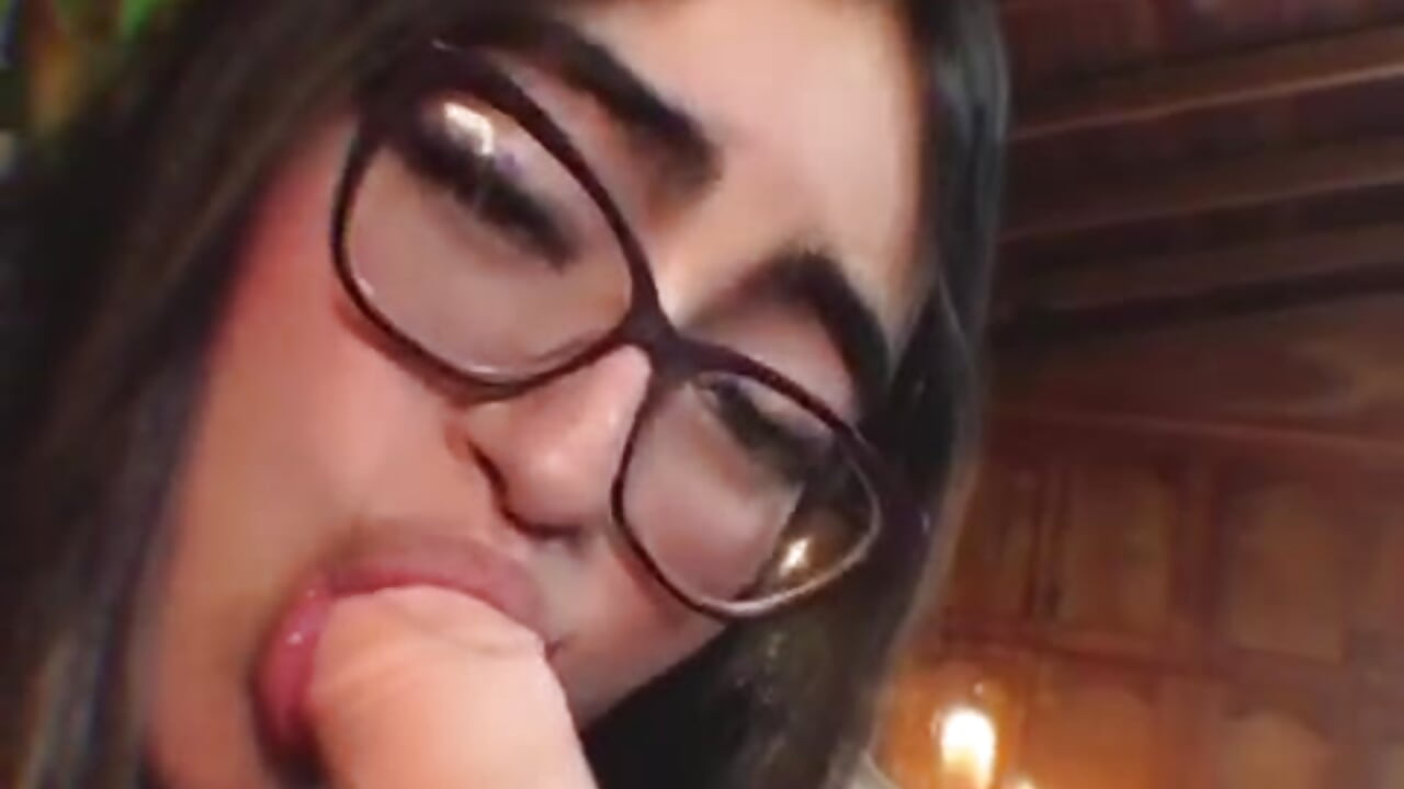Sucking dildo