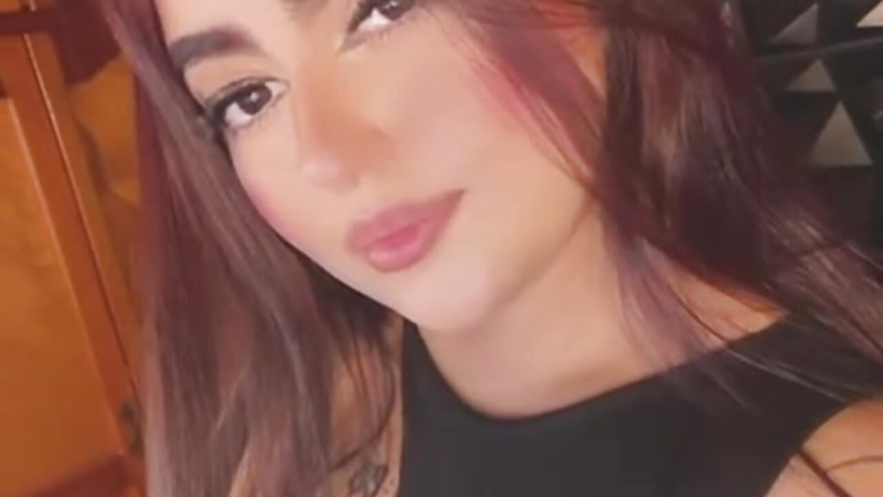 Cutie - فيديو من April__foxx موديل الكام