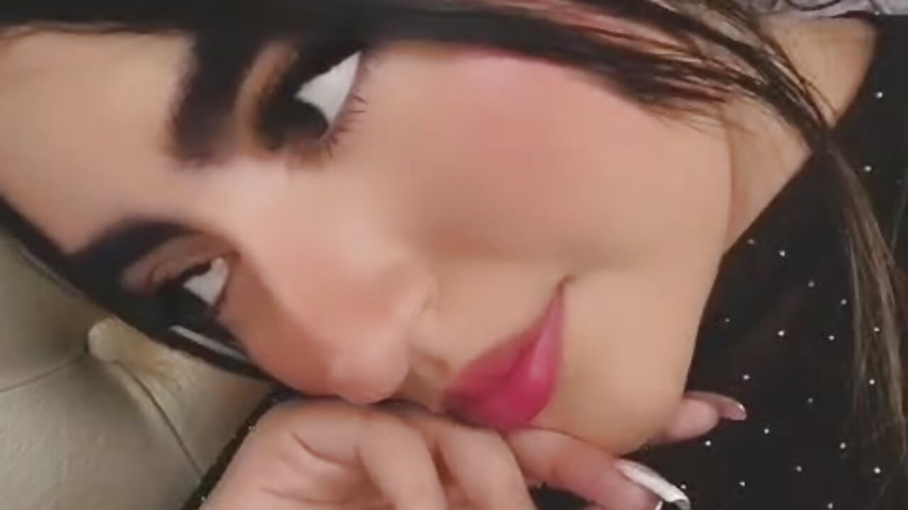 ⭐⭐ - video by April__foxx cam model