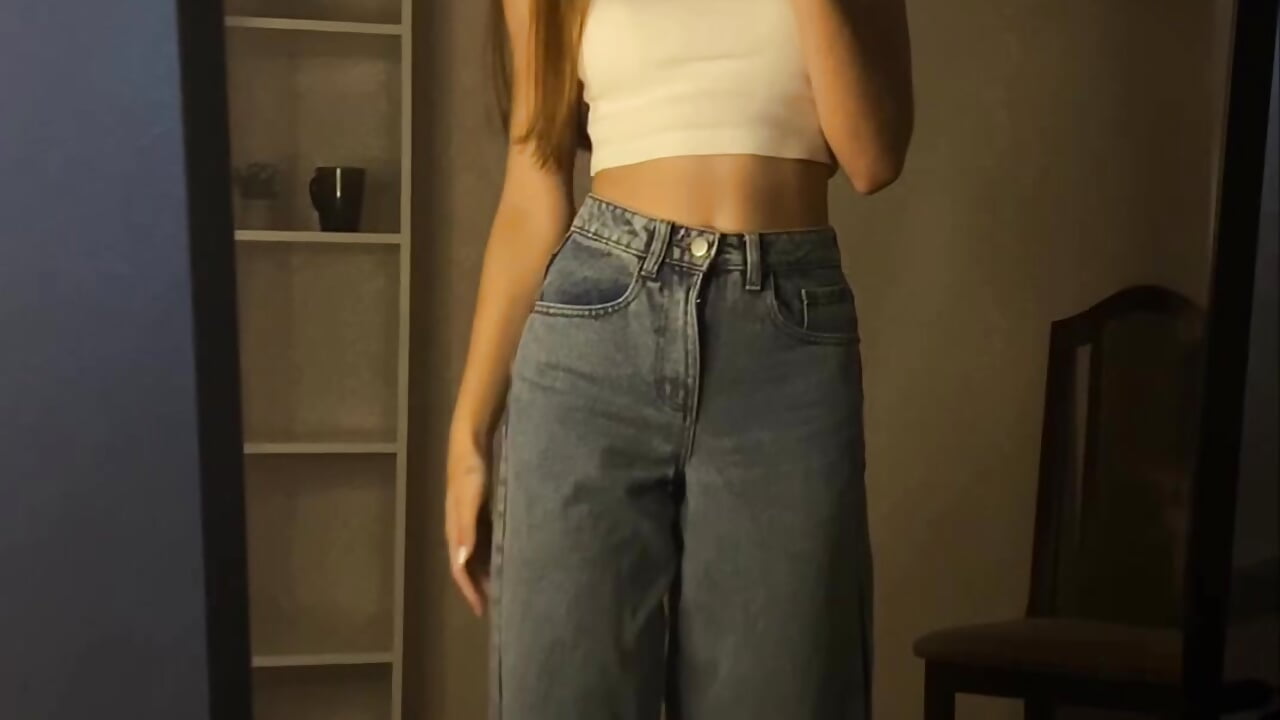 <3