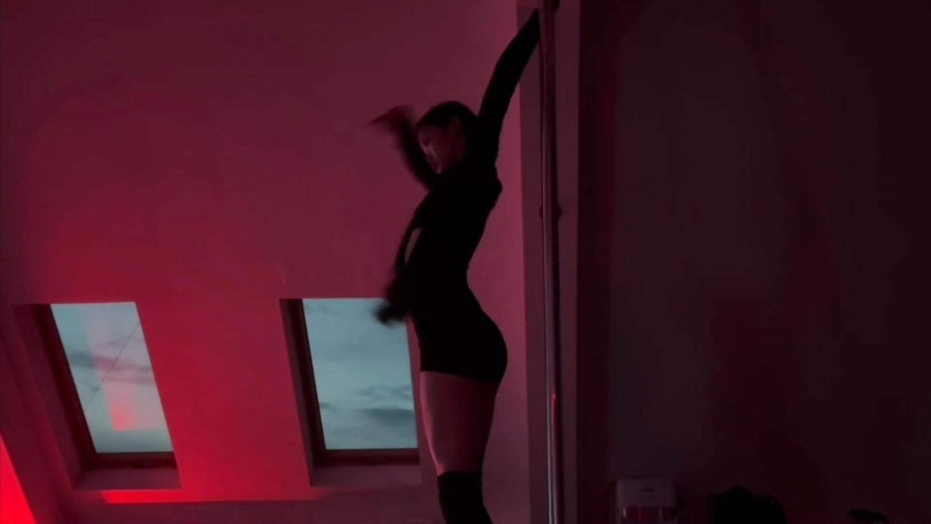 My classes in Exotic Pole dance - video by sweet_is_kim2 cam model