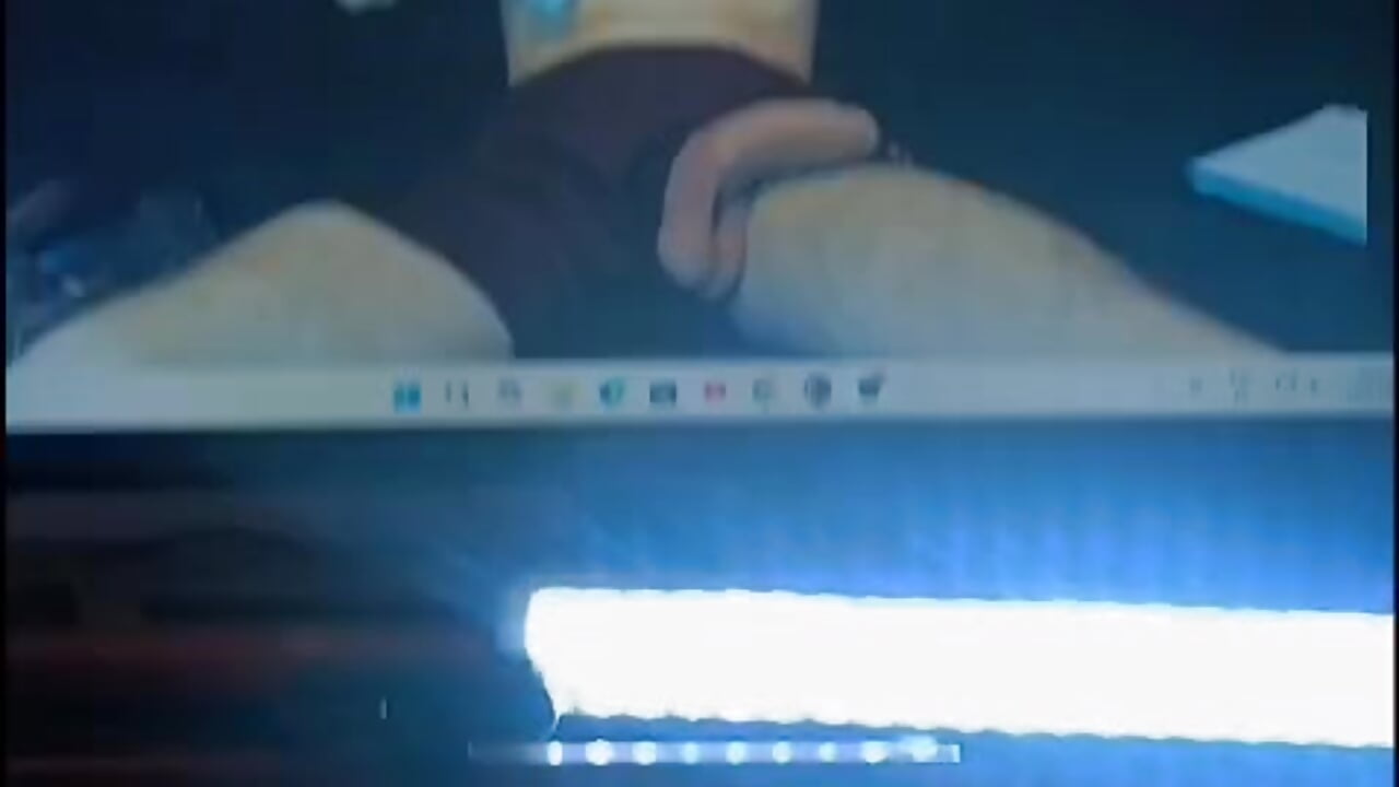 up - video by Dioniso_guy8 cam model