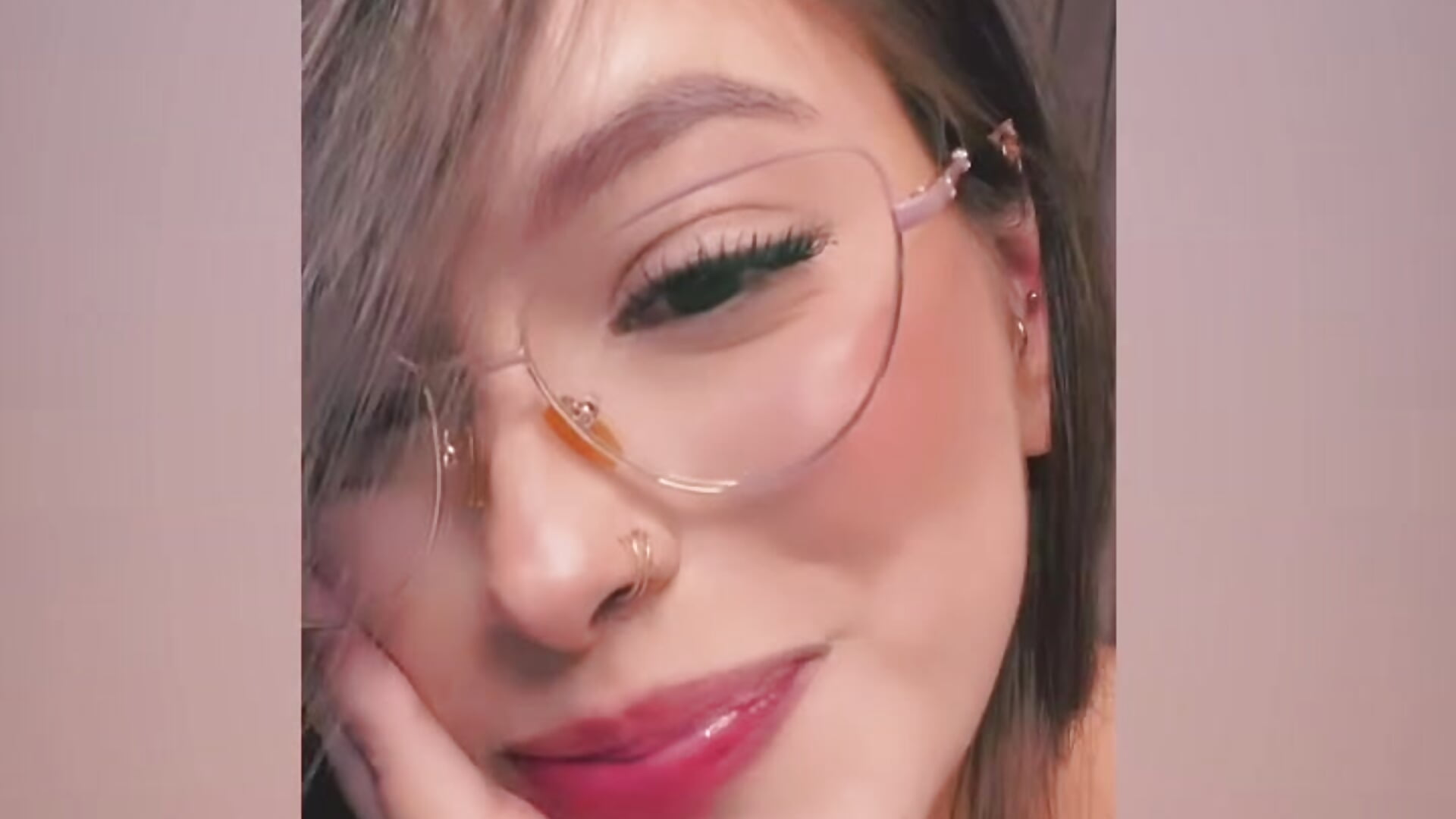 ♥️ ¿Tienes el don? ♥️ - video by alysa_g_ cam model