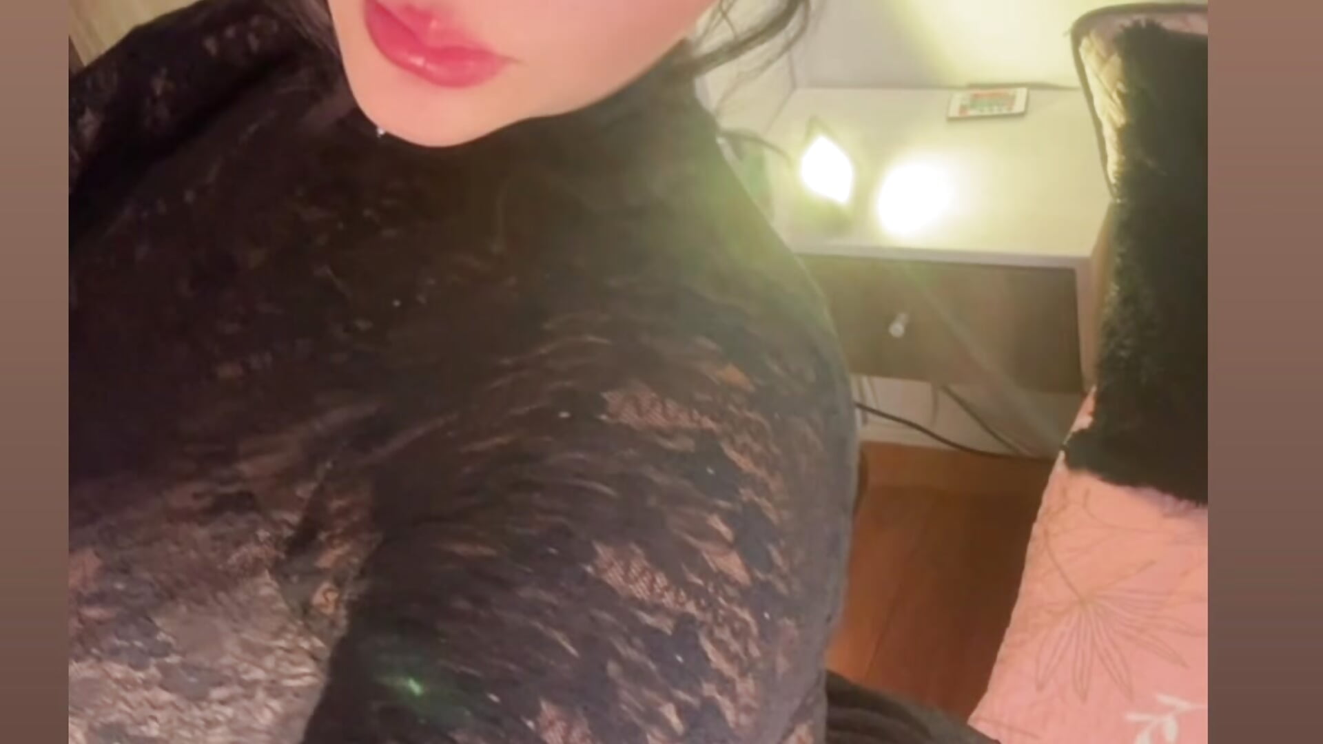 Did u like the transparent lace?😏😏😏 - video van Seraphyne666 cam-model