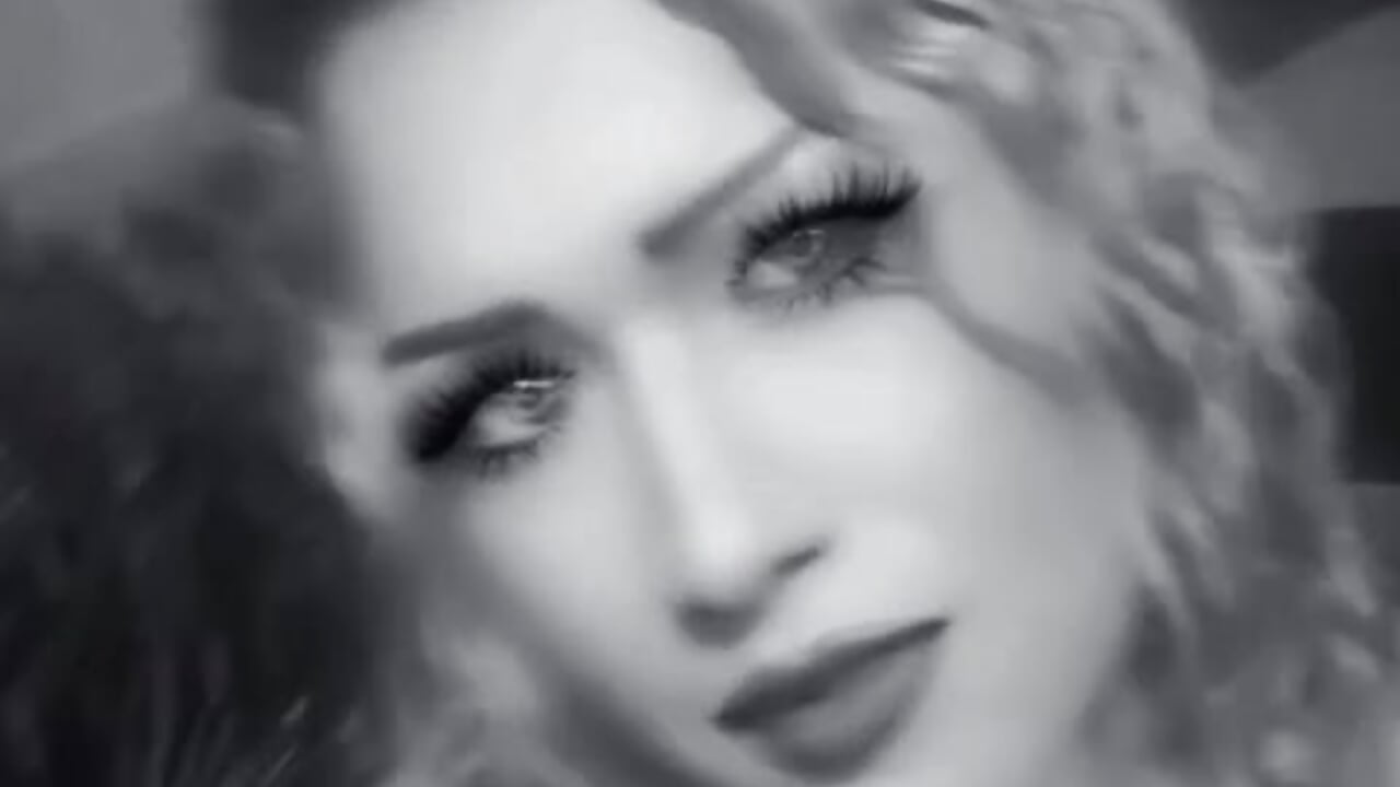 MY VIDEO HOT - video by Escobar-Skarlet cam model