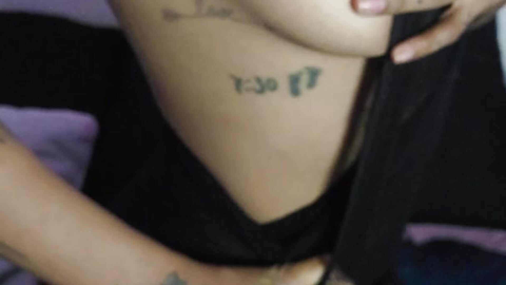 Mommy Tattoos #SexyInk #TattooGirl - video by Papi_Mami_Live cam model