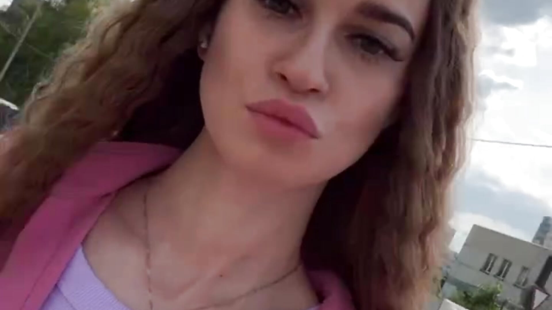 Is it also this hot in your city today? - video by sunrise_ammi cam model