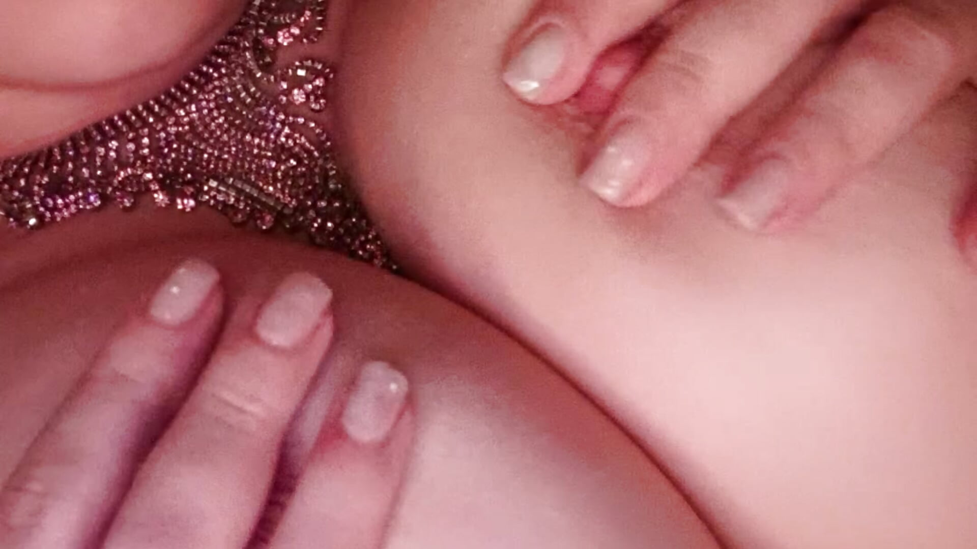 1000007916 - video by BunnyFoxy777 cam model