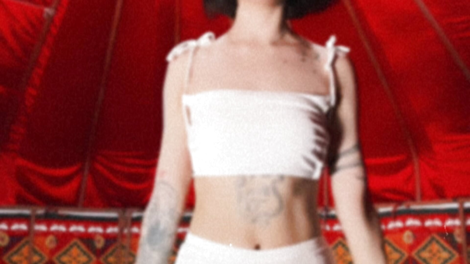 Weekend vibes… only thing missing is you 😘 - video by DemiWildcat cam model