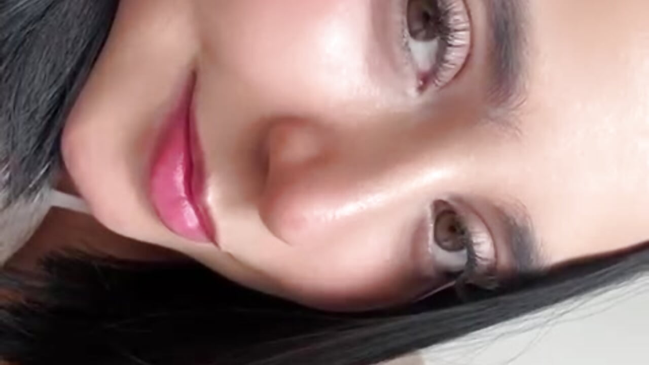 WhatsApp Video 2025-11-13 at 4,01,51 PM - video by Esmeralda3X_ cam model