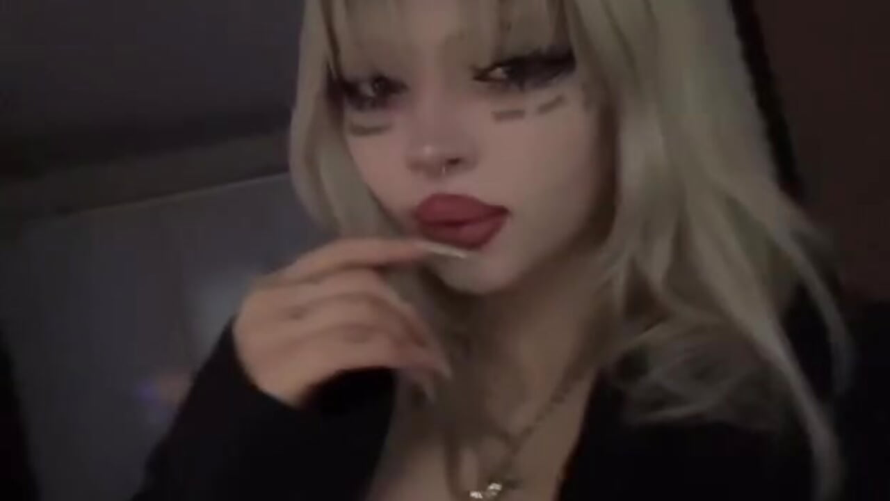 IMG_2222 - video by Yuki_sun cam model