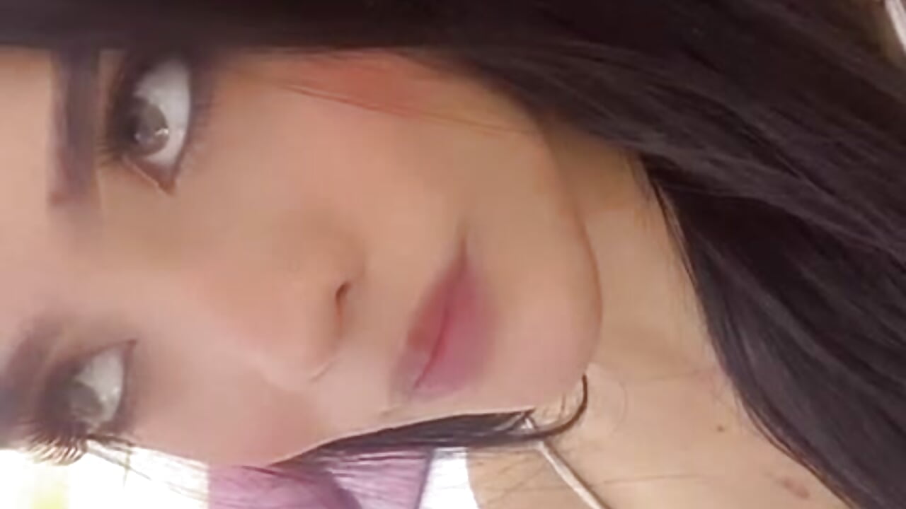 Tu chica de ojos lindos... 👀💗