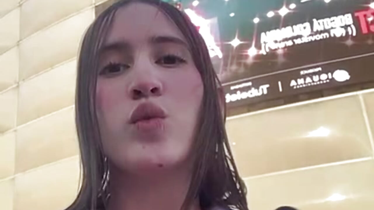 WhatsApp Video 2025-10-31 at 05,25,17 - 視頻由 lovingdarcy_ 主播提供