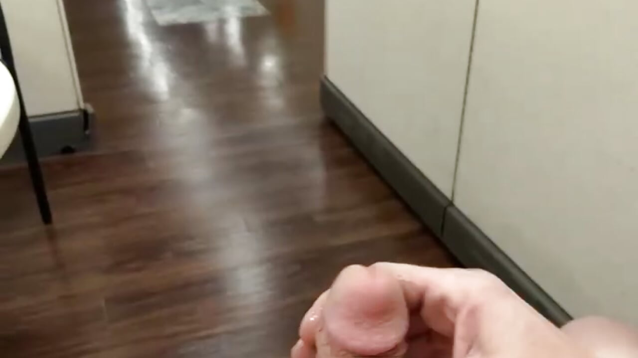 Sticky Cumshot - 66Retro99 adlı kamera modelinin videosu