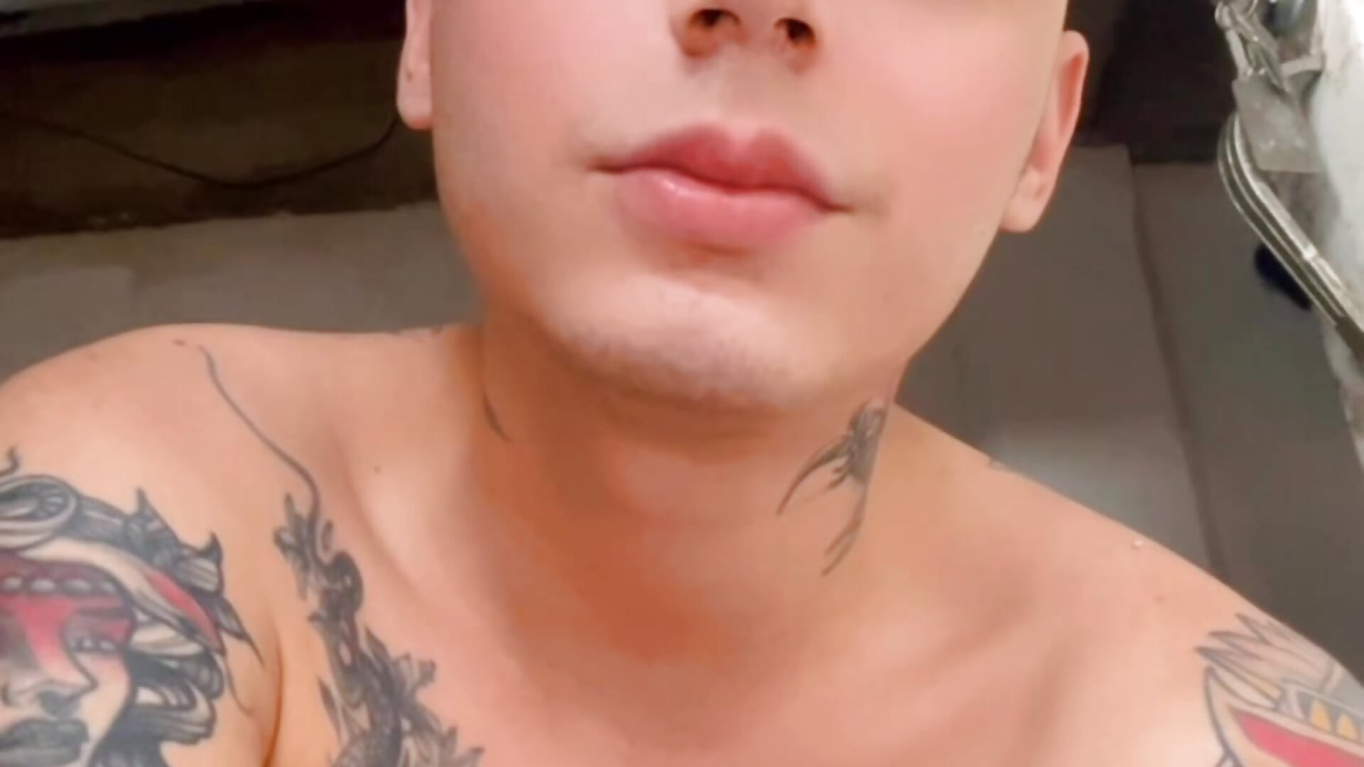 Hey guys ❤️ - video by Tanjiro_Evan cam model
