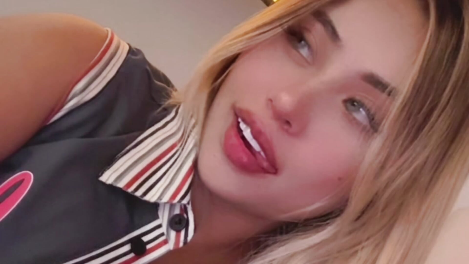 C52AB6B5-6412-44EF-9D65-D920139793AC - video od modelky/modela gigiprinces_01