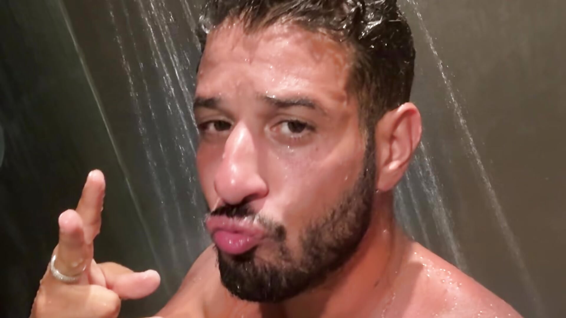 7D7FF43D-A2CA-4901-B026-E0D9D1579370 - video by husbandandwifetobe cam model