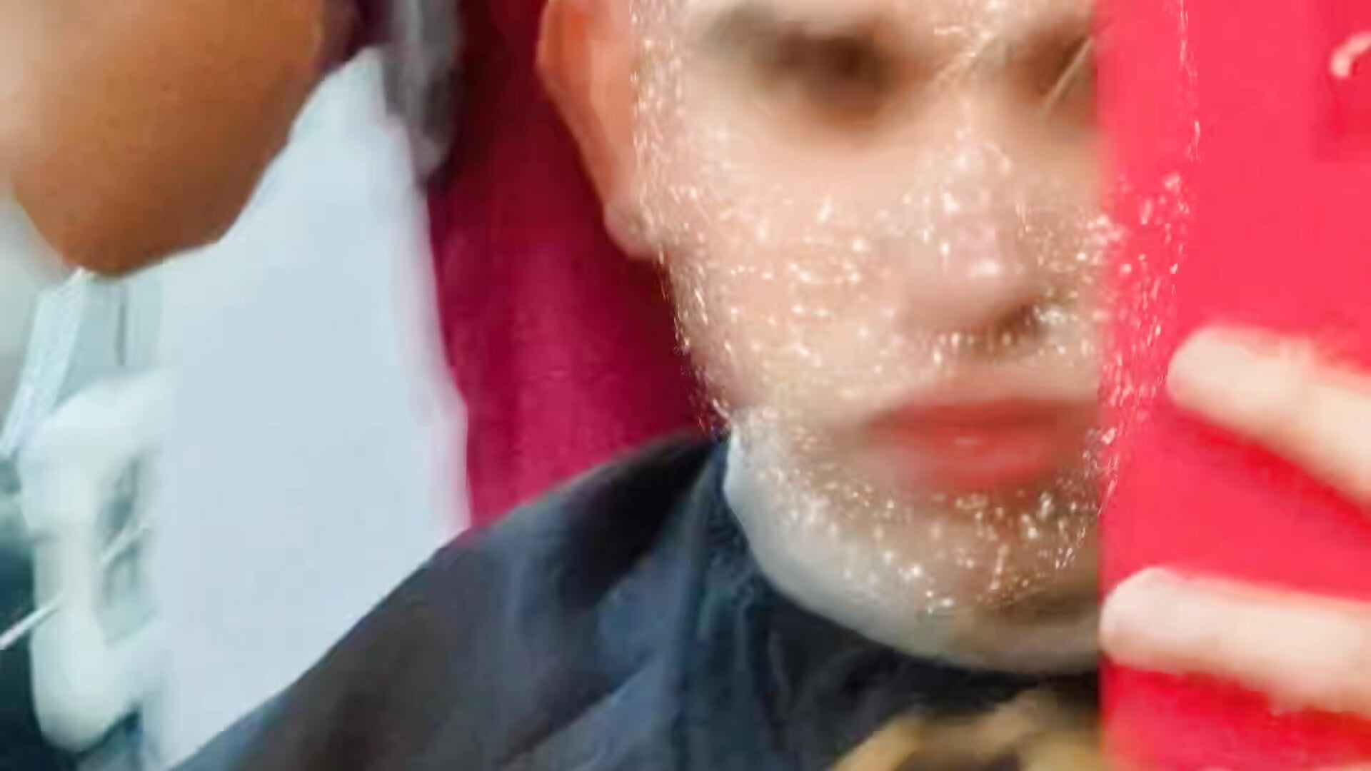 Haircut 🥵 - video by Thesexykev cam model