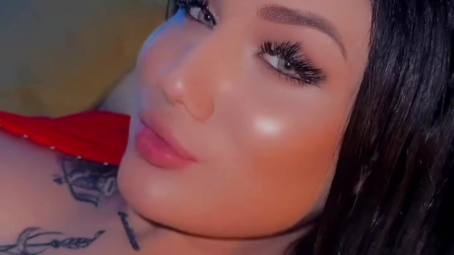 take and spread my legs...🫦 - vídeo de la modelo de cam mygoddesshecate