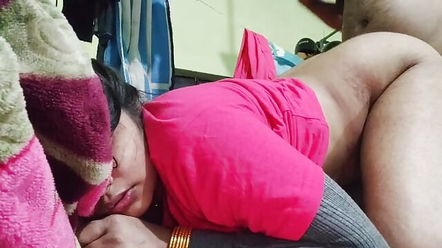 Dogy style fuck - video by Desi_masti69 cam model