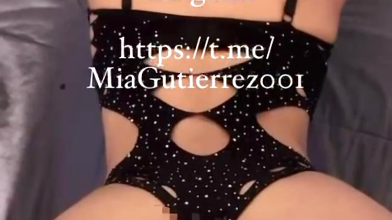 JOIN ME!😈👅 - MiaSkylar adlı kamera modelinin videosu