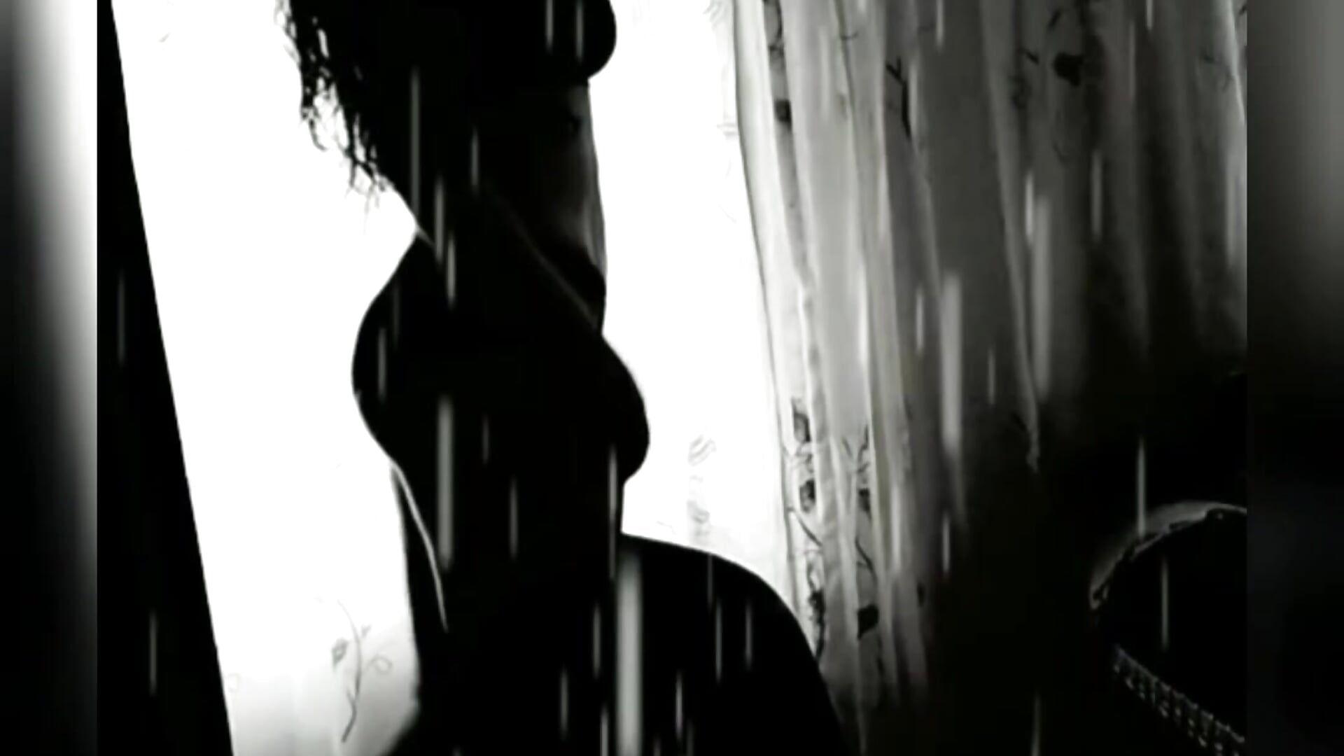 Let's do Sexy dance - video by Salmavalentino cam model