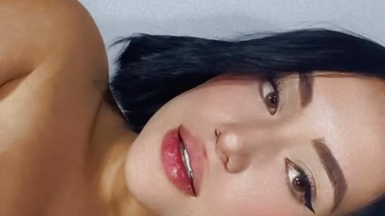 💜 - video by 6gaaby cam model