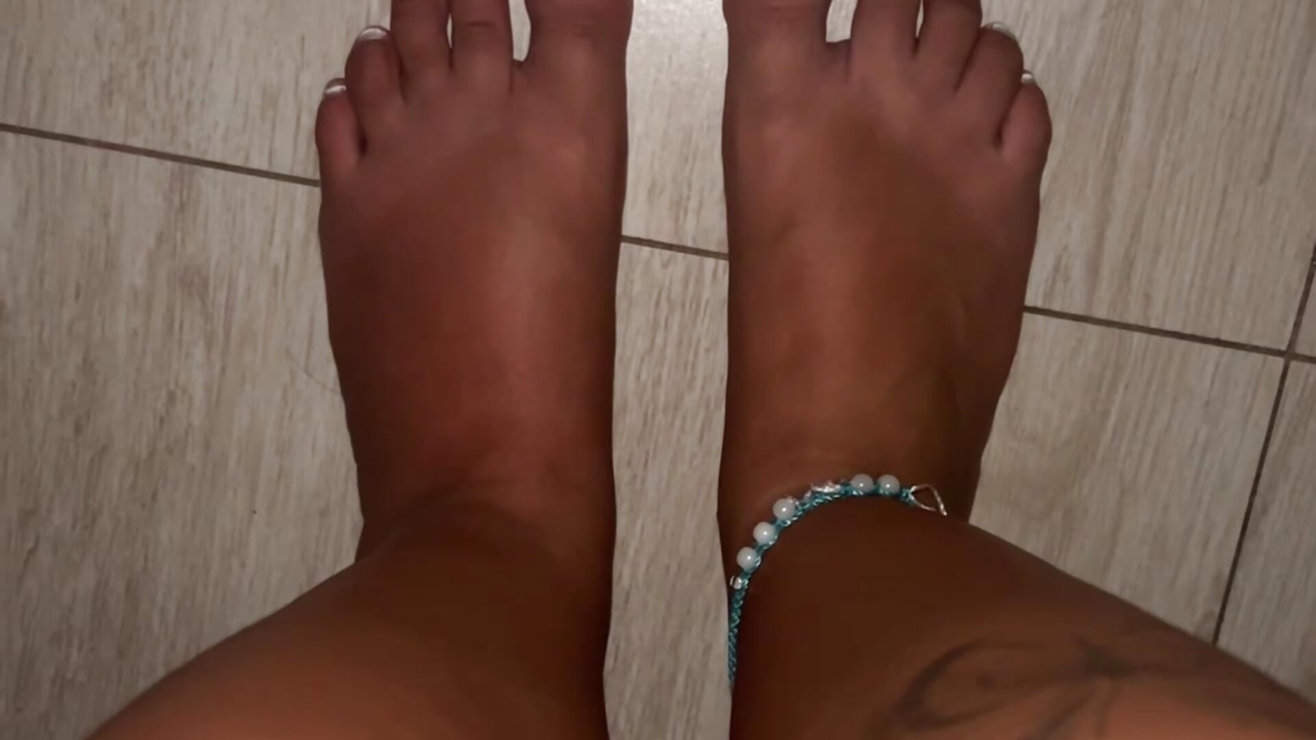 E68B70B0-52B2-4DED-AD7F-F05C50ADD8D2 - video by Carmen1809 cam model