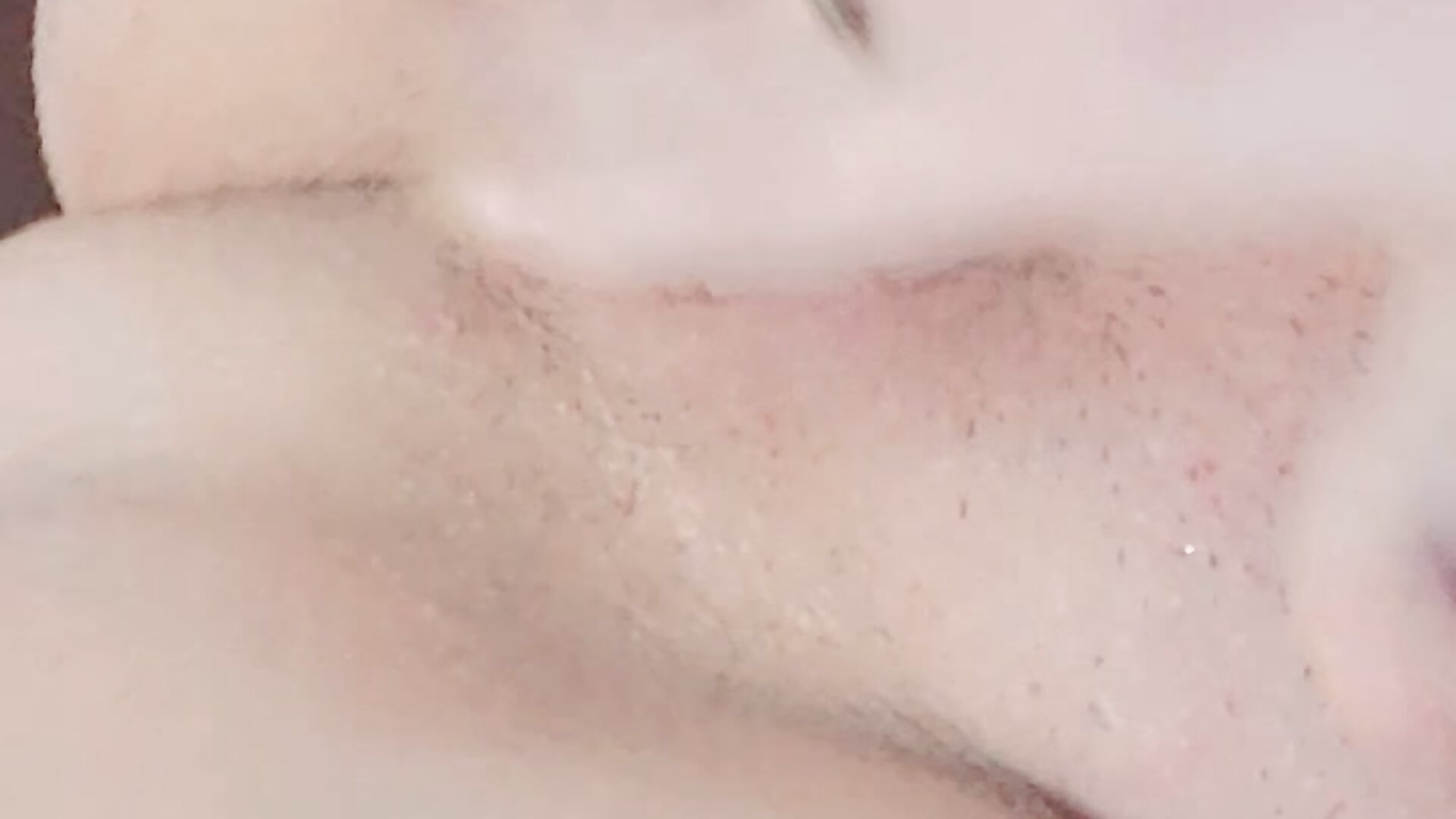 Phat pussy - video by LusciousKandy cam model
