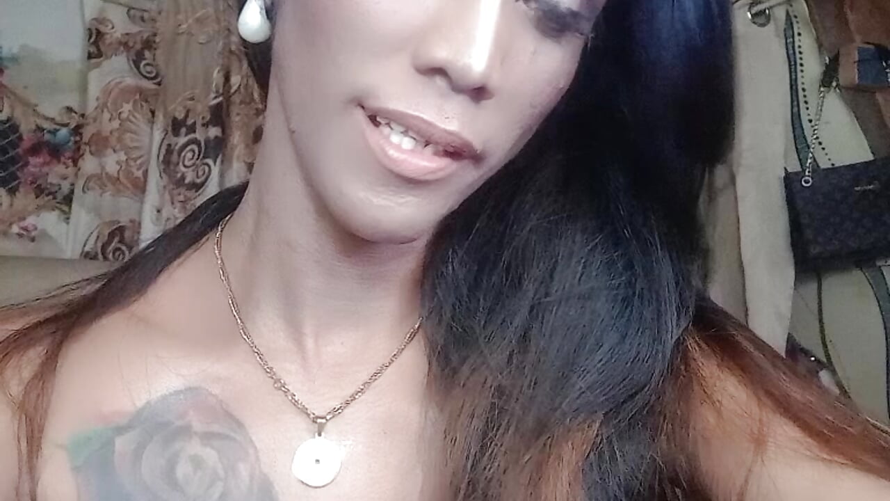 BeautyPlus_video_20250821092010914 - vidéo du modèle de showcams AQUA_THALIA22