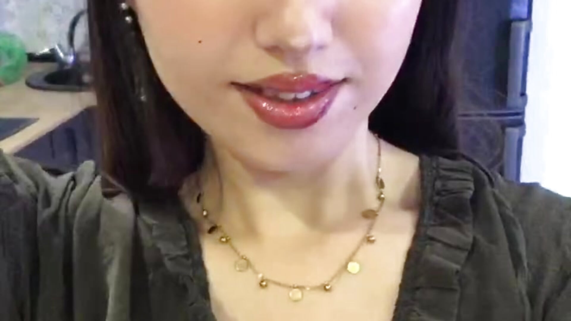 Who wants something sweet? - video by yayongg cam model