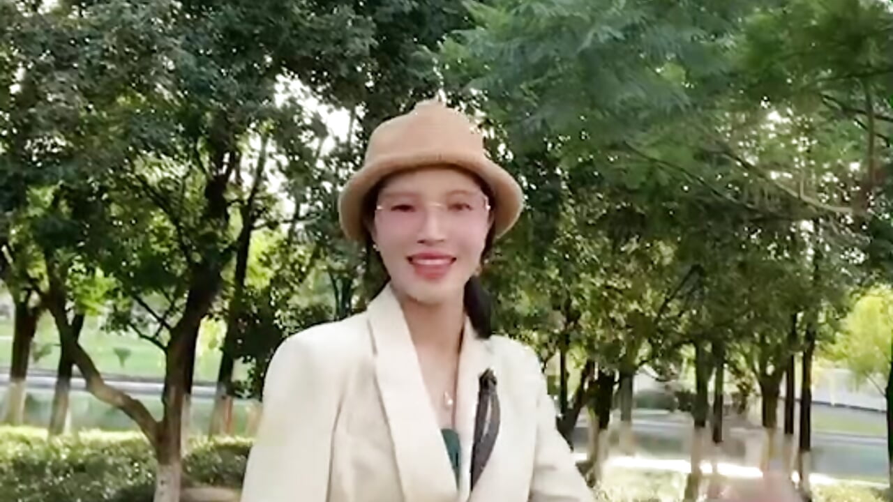 甜甜 - video by muxin_love cam model