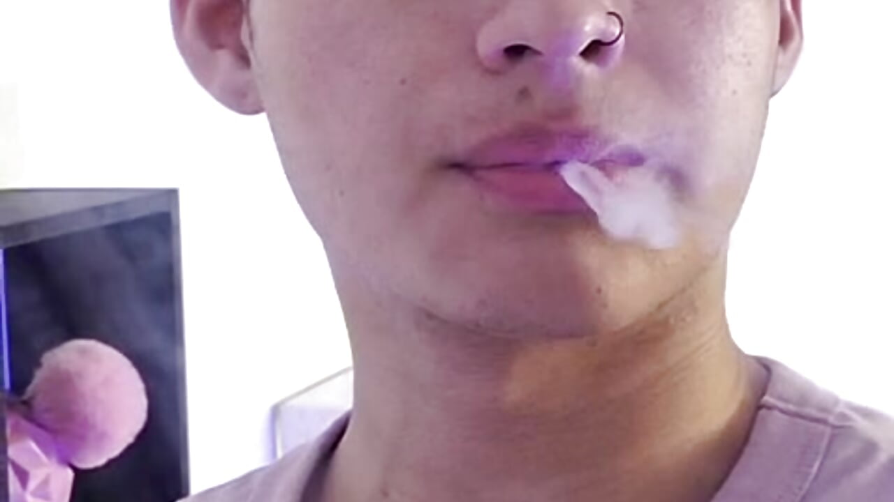SMOKE – video af Kew_Mnc