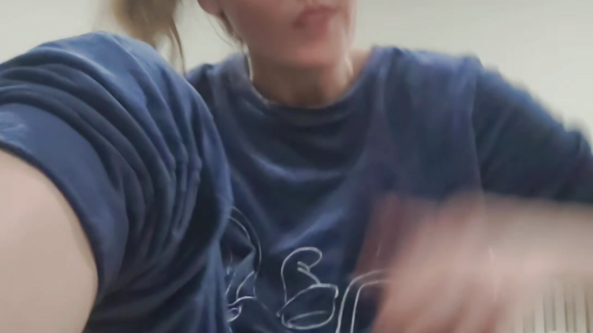 🤣sent this to some of my pretzel pro guys 🤣 Me flexible.. nah - 視頻由 BlondieHCM 主播提供