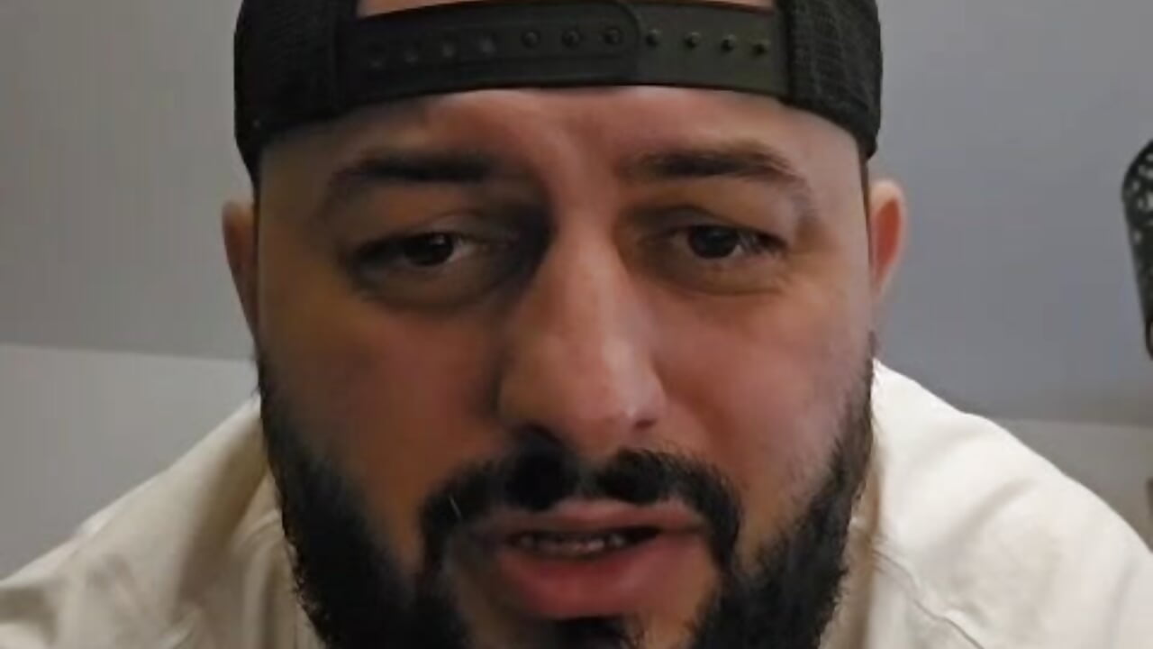 Pocket smell - video by DravenPeak cam model