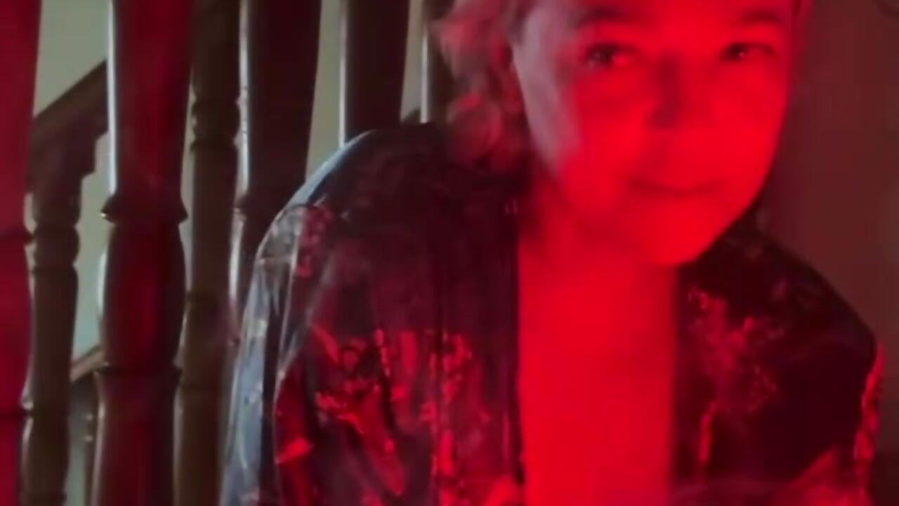 There is nothing mysterious in the fog))) it’s just smoke))😍😍😍😍😘 - video by Rosette_Pricky cam model