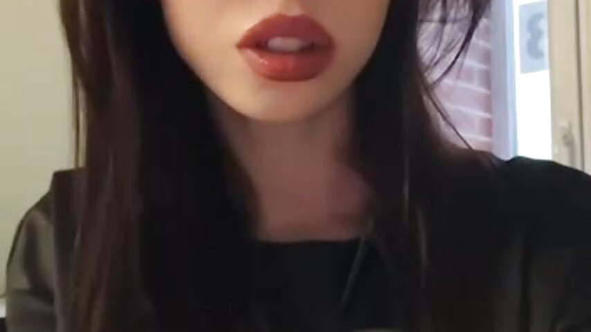 imagine what you can get in pvt... – video af _SkittleSquirt_