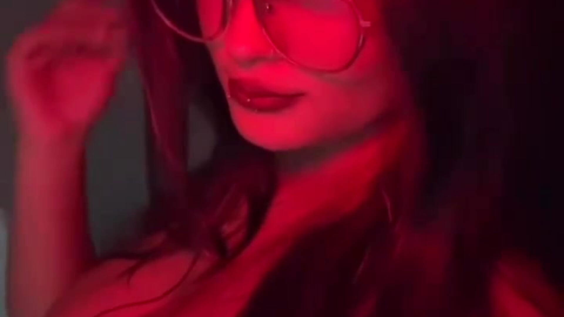 👅👅👅